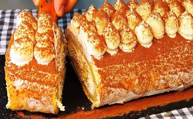 Szybciej niż ciasto! Roladka kawowa tiramisu w 20 minut – to prostsze, niż myślisz!
