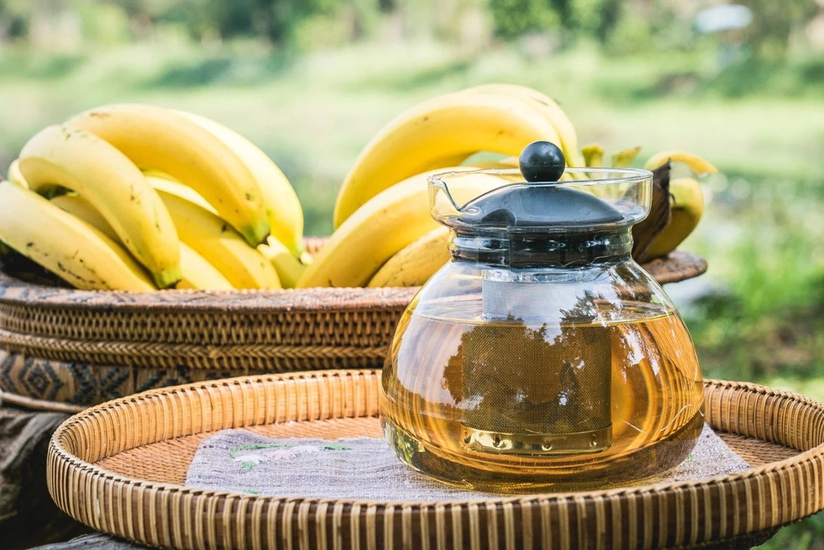 Banisz się snu? Ten napój z bananów wypijany przed snem może odmienić Twoje noce. - image 1