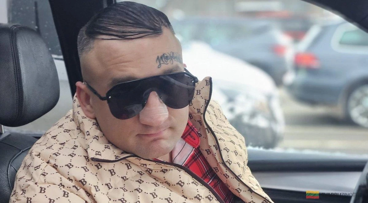 Dlaczego Laurynas Burovas-Maybach wylądował na poboczu? Szczegóły wypadku w Wilnie