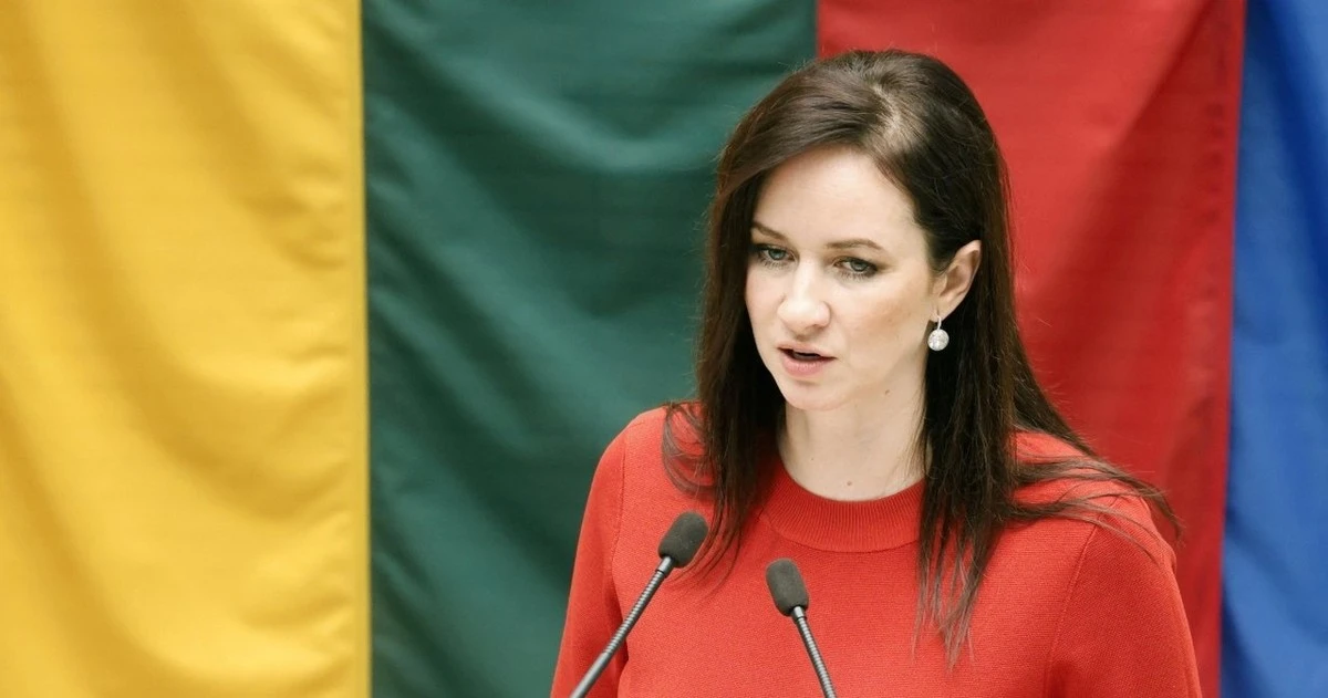 Niecodzienny widok w katedrze: Premierė Rūgienė usiadła, gdy inni klękali. Co się stało? - image 1