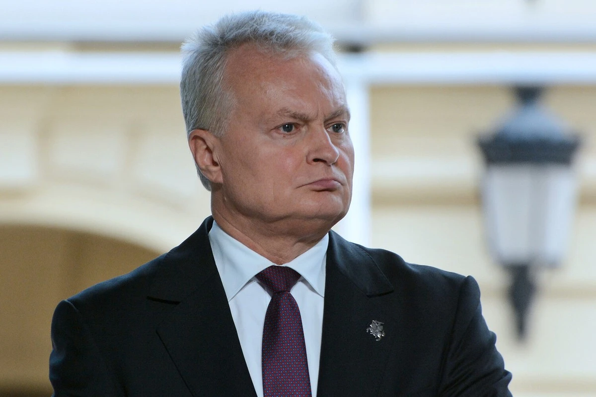Prezydent w tarapatach. Z dnia na dzień problemy się mnożą - image 1